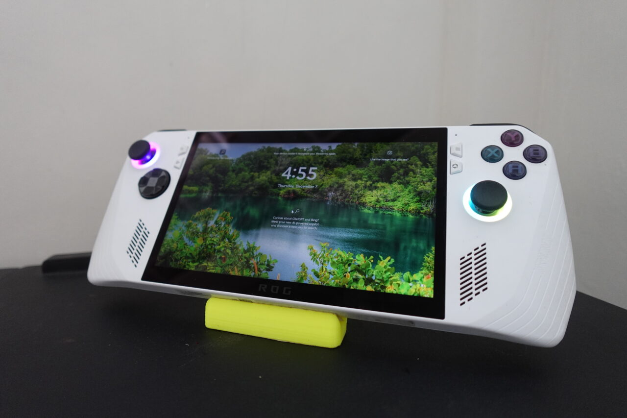 Tampilan Desktop ASUS ROG Ally