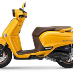 Bandingkan Vespa Sprint 180 vs 150 2026: Warna Merah Tetap Ikonik dengan Tampilan Modern