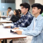 Digital di Era AI 2026: Mahasiswa Lebih Cerdas atau Semakin Bergantung?